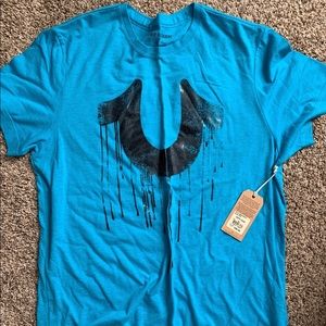 Men’s true religion shirt